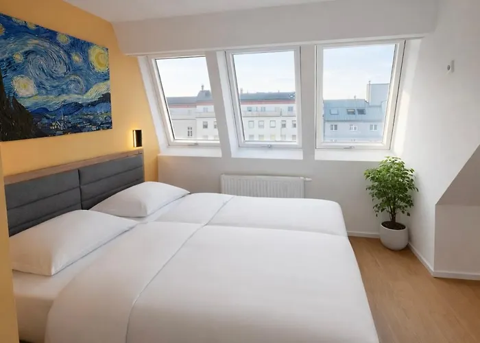 A&T Hotel & Hostel Vienne
